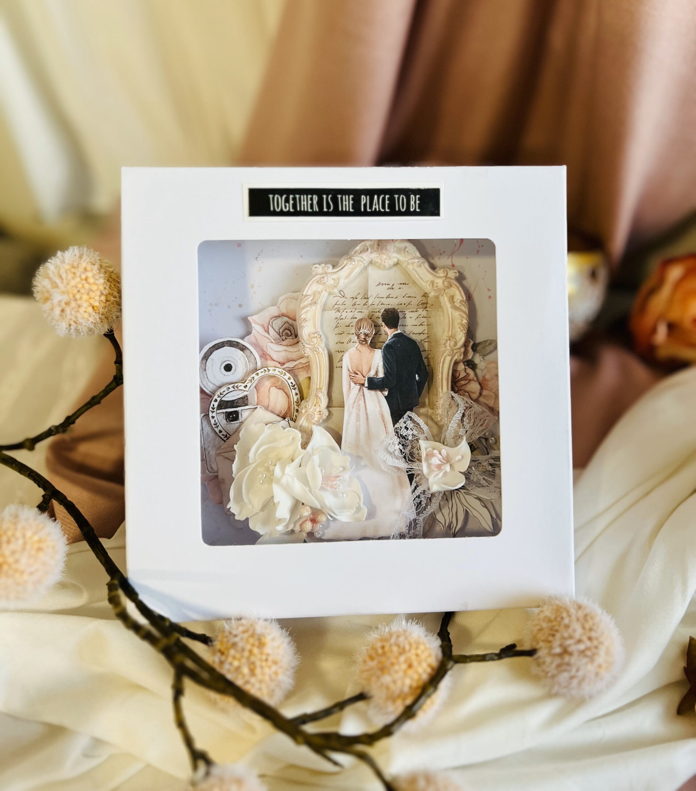 2-ramka w pudelku Luxury Boxed Handmade Wedding Card – Bride and Groom Frame