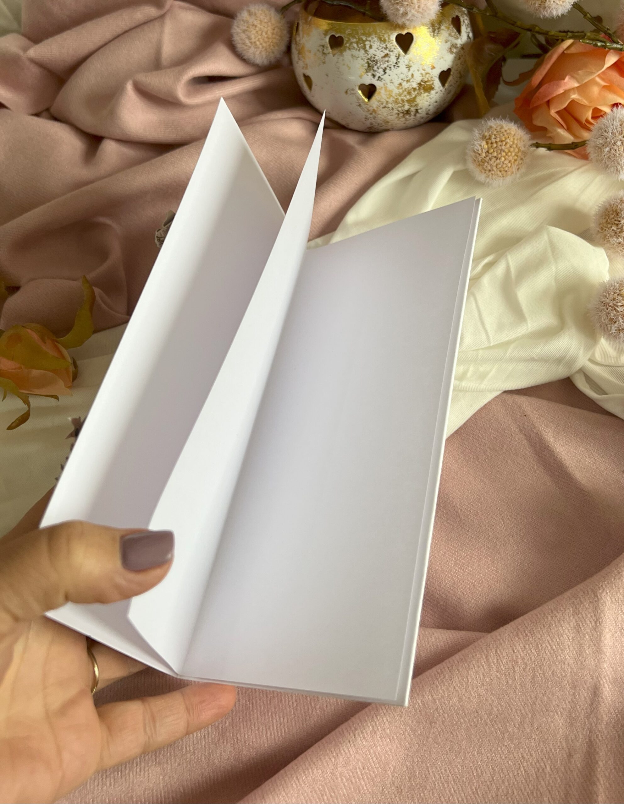 kartka w srodku Luxury Wedding Card in a Box – Meant to Be Together