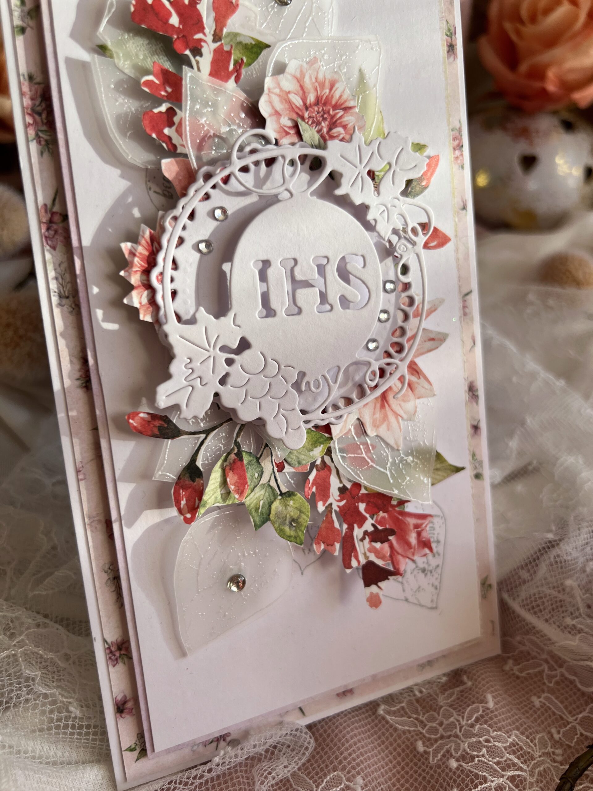 Luxury First Communion with Read Accents.