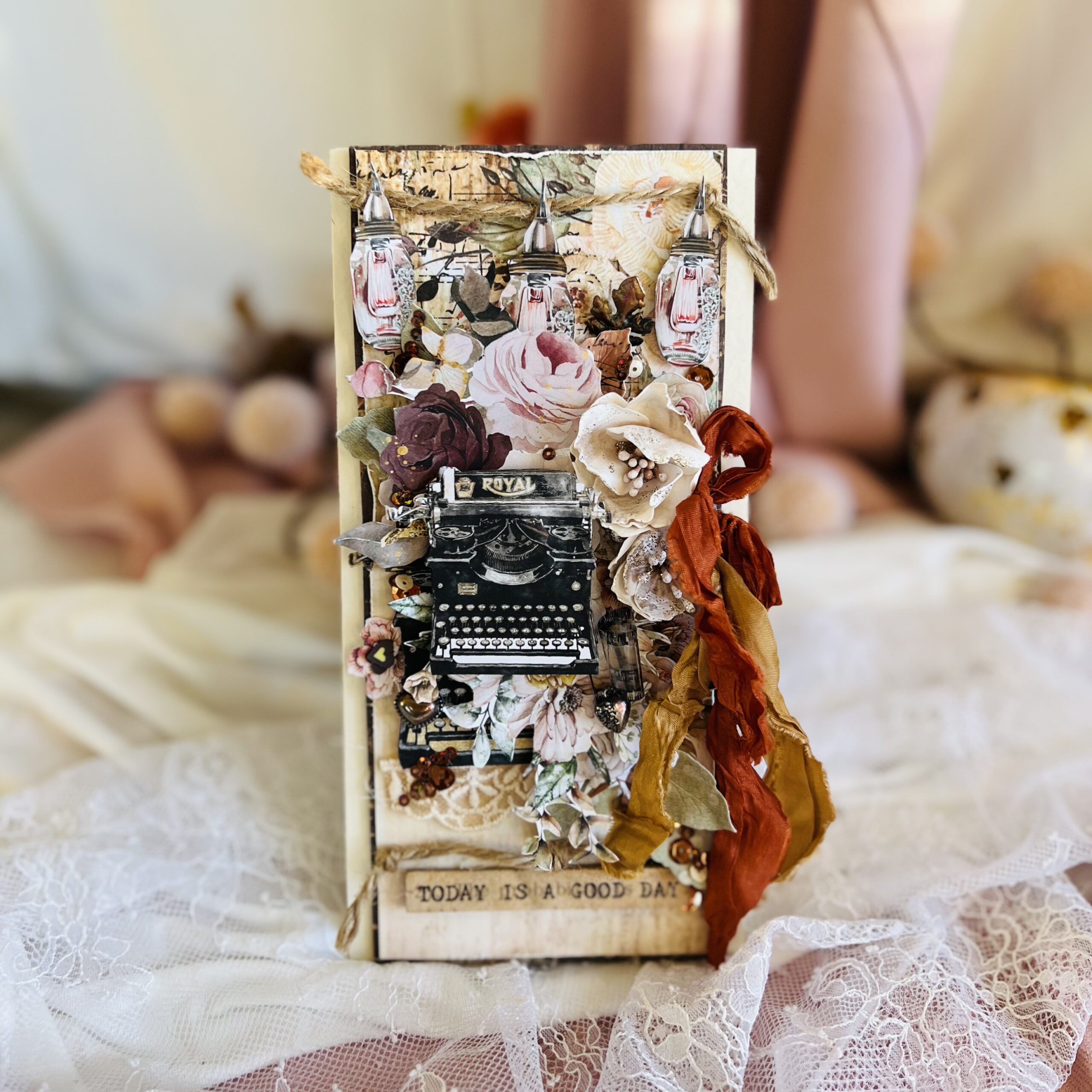 Artistic Vintage Style Card – Antique Typewriter with Brown Flowers